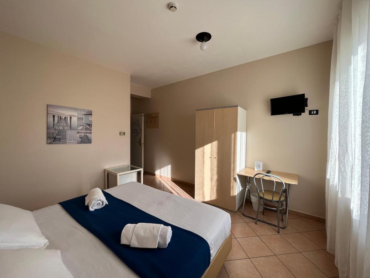 Bed and Breakfast Al Centro Verbania Exterior foto