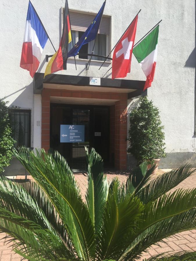 Bed and Breakfast Al Centro Verbania Exterior foto