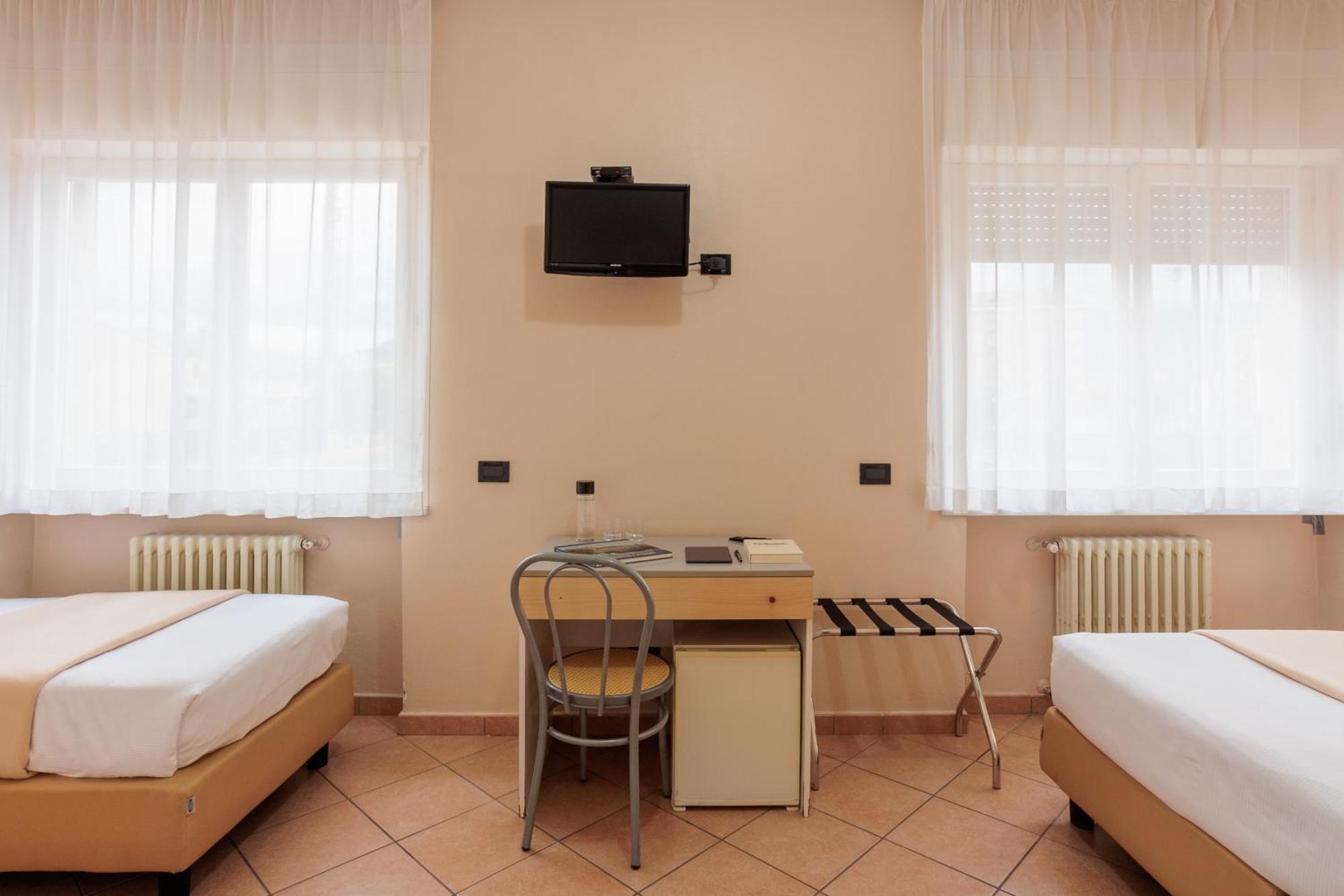 Bed and Breakfast Al Centro Verbania Exterior foto